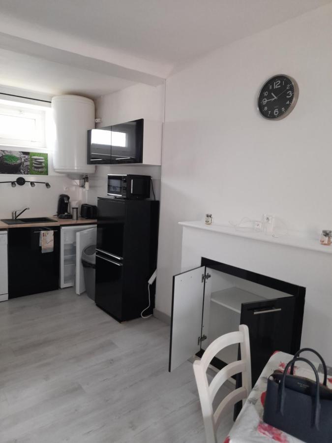 Promo Studio Wi-Fi A Courseulles-Sur-Mer Au 1Er Etage Bagian luar foto
